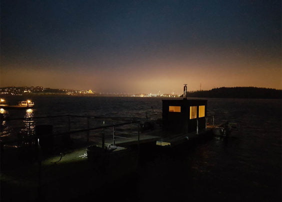 fin bastubåt leo til Stockholm