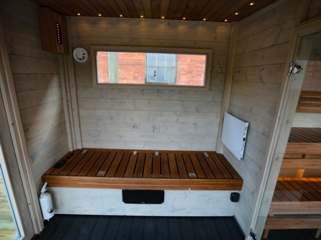 Storage in the sauna raft