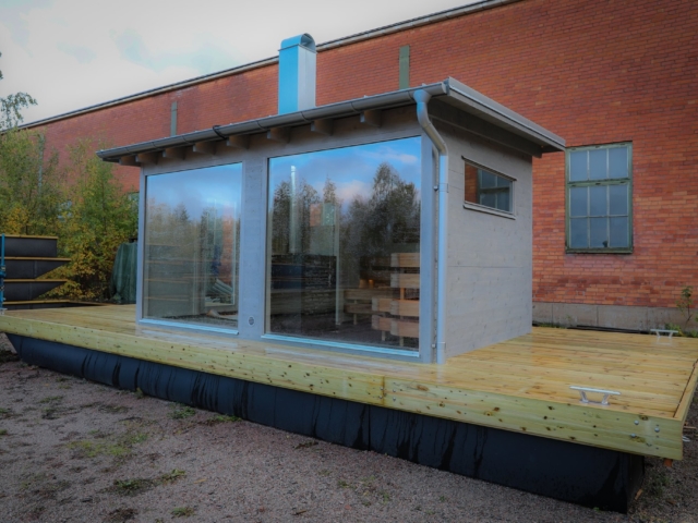 Marinbastun's sauna raft Wilma with extra-large windows