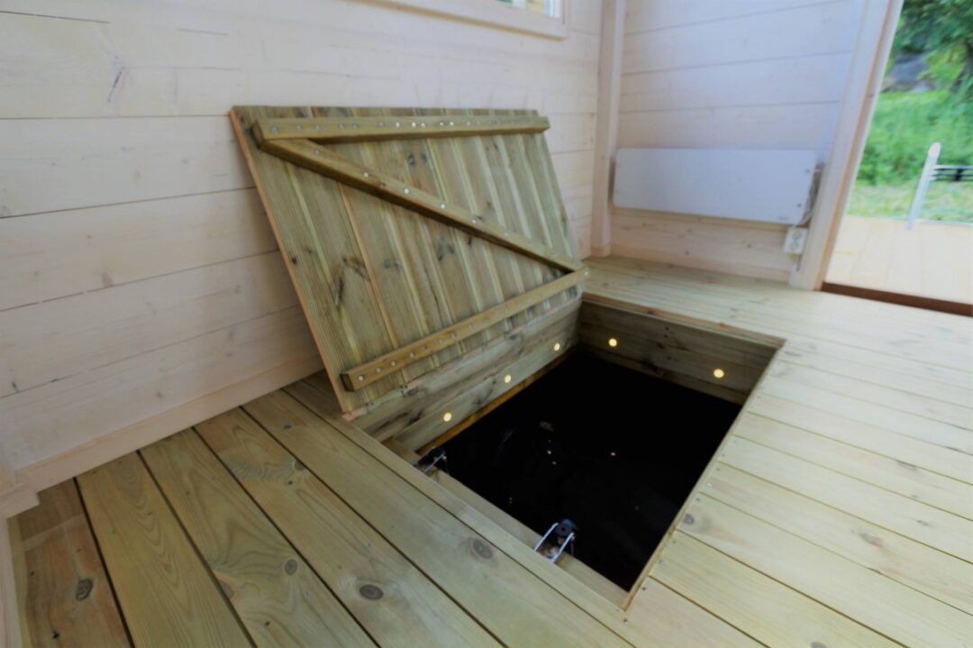 Sauna raft Frank XL delivered to Stocksund