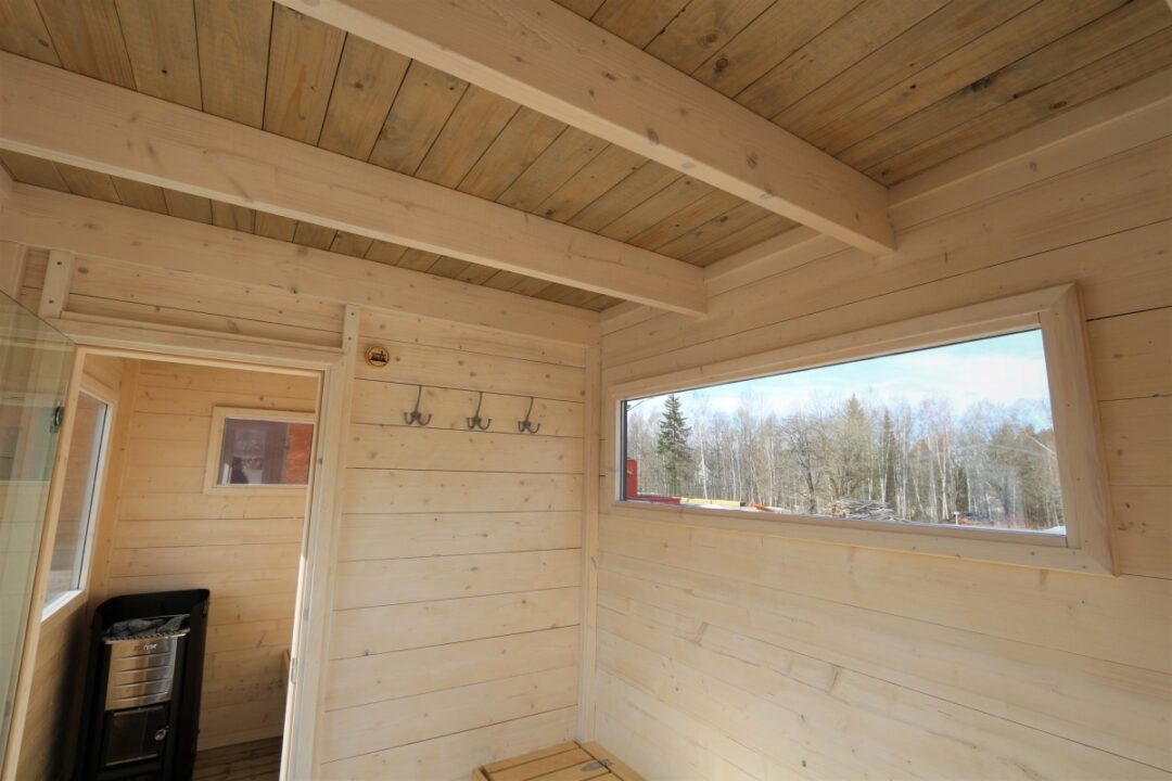 Leo sauna boat for sale, stock example - Marinbastun Leo sauna boat for sale, stock example - Marinbastun