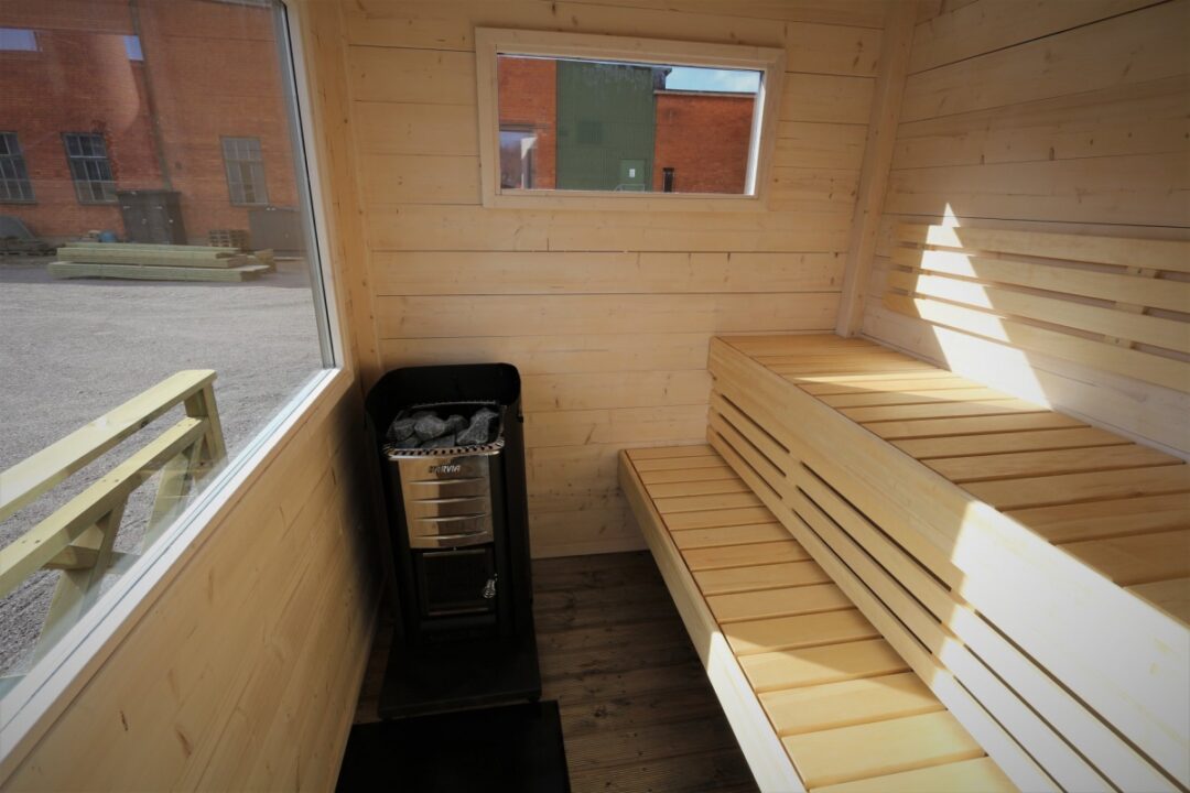 Leo sauna boat for sale, stock example - Marinbastun Leo sauna boat for sale, stock example - Marinbastun