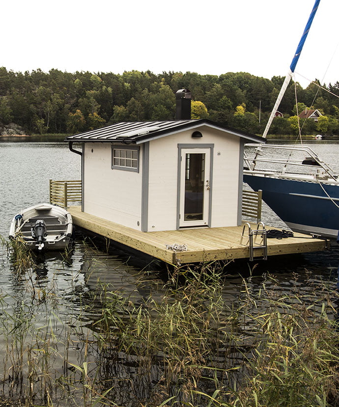 Sauna raft Alice to Ljusterö – Marinbastun Sauna raft Alice to Ljusterö – Marinbastun