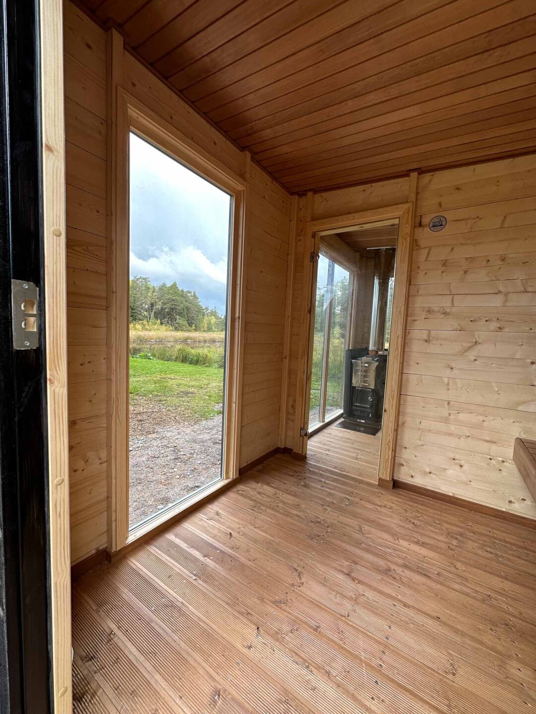 Wood-fired sauna cabin Ella for the garden