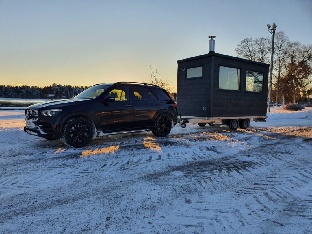 Leo's Trailer