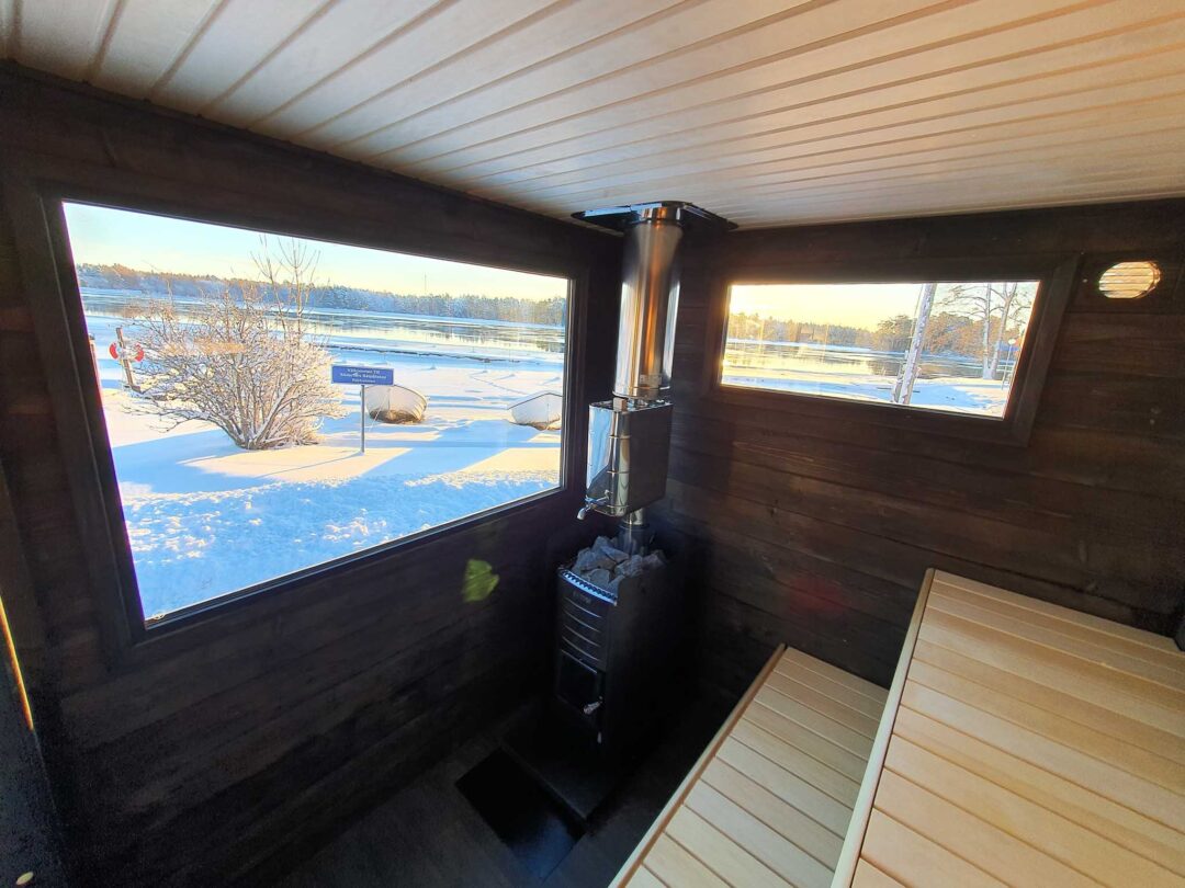 Leo's Trailer