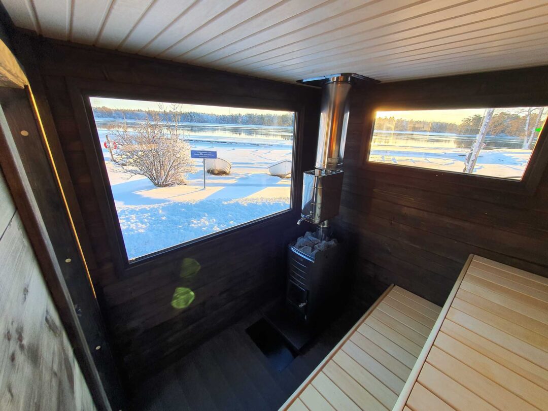 Leo's Trailer