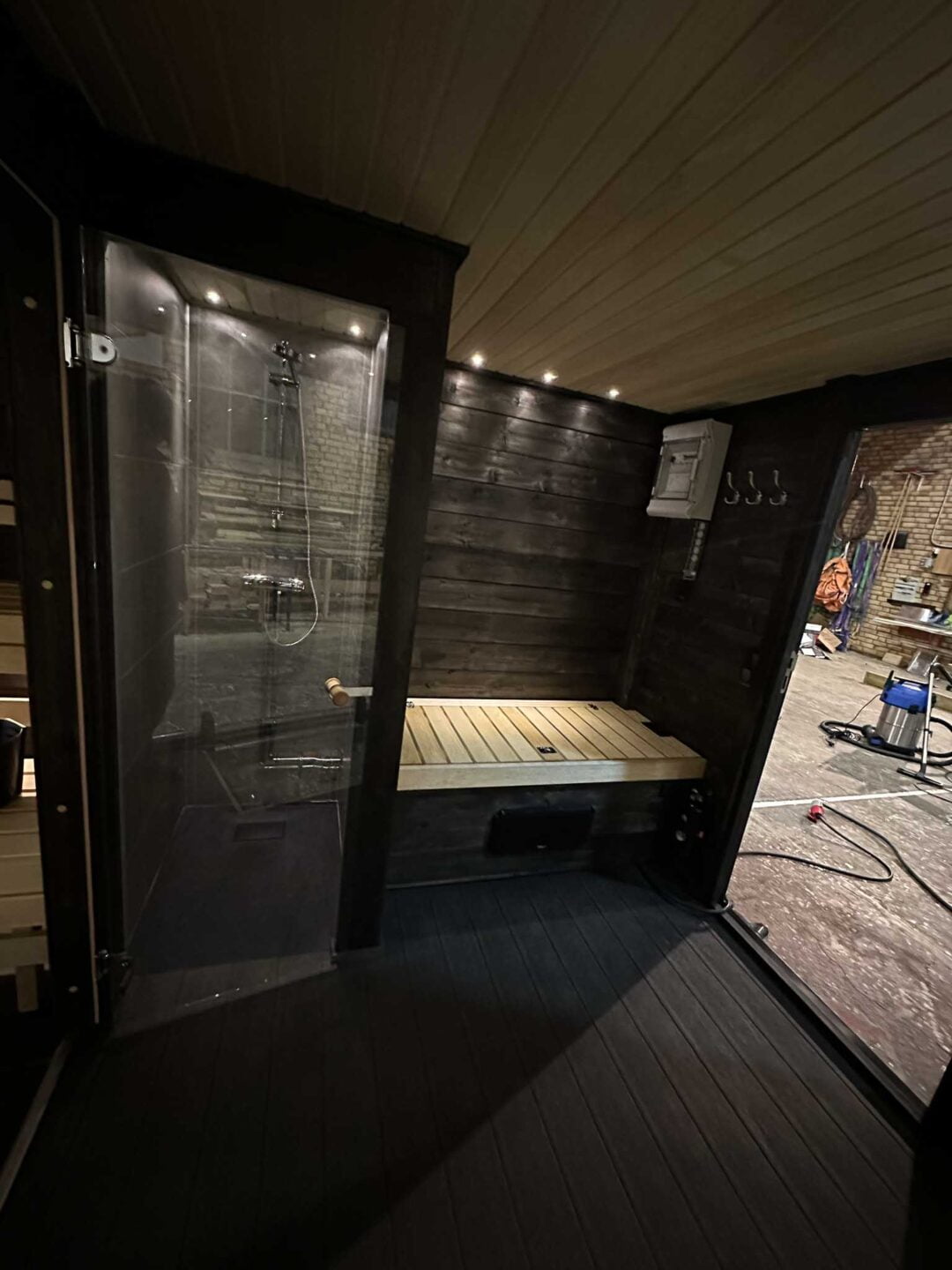Frank XL sauna raft to Lofoten
