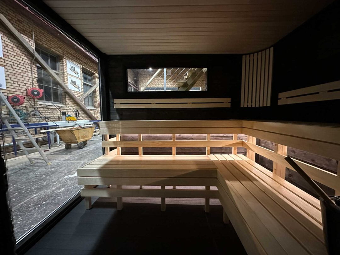 Frank XL sauna raft to Lofoten