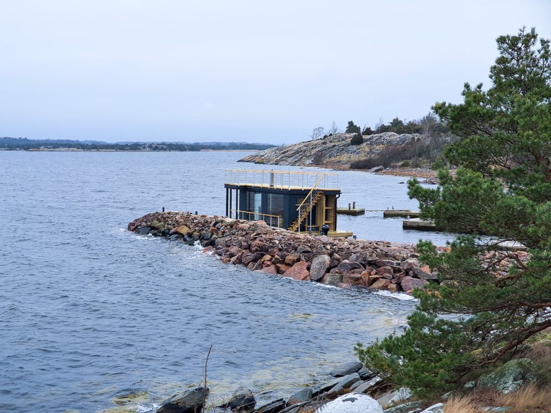 Badstueflåte i havet