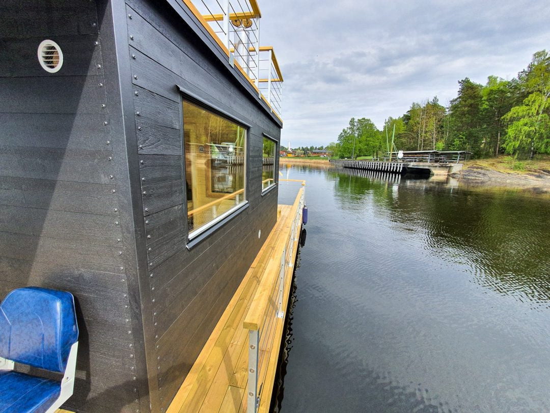 Bastuflotte levert til Storvik i Norge