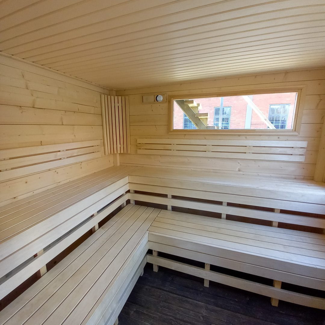 Badstueflåte med lav i osp