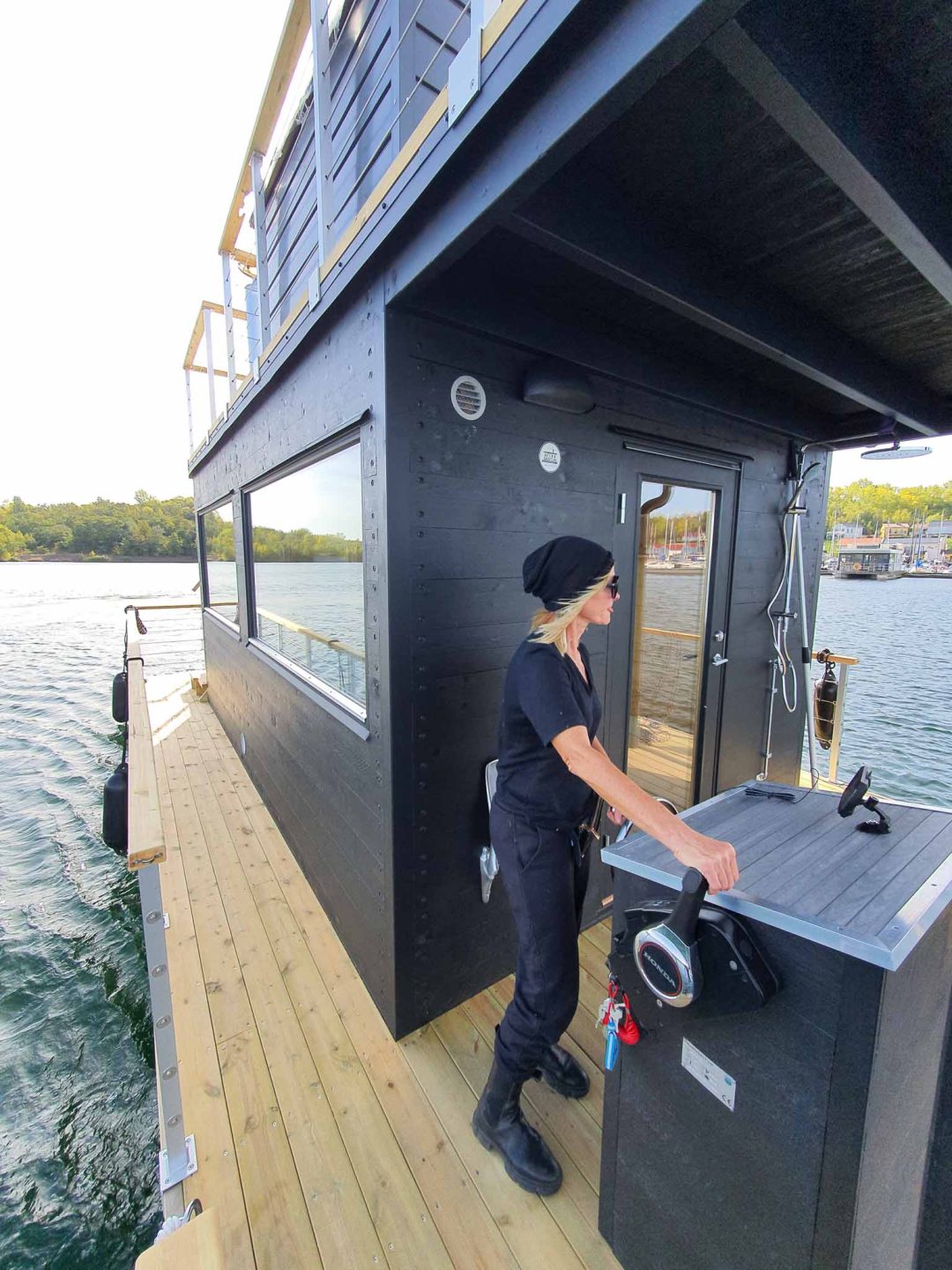 Sauna raft with a helm Sauna raft with a helm