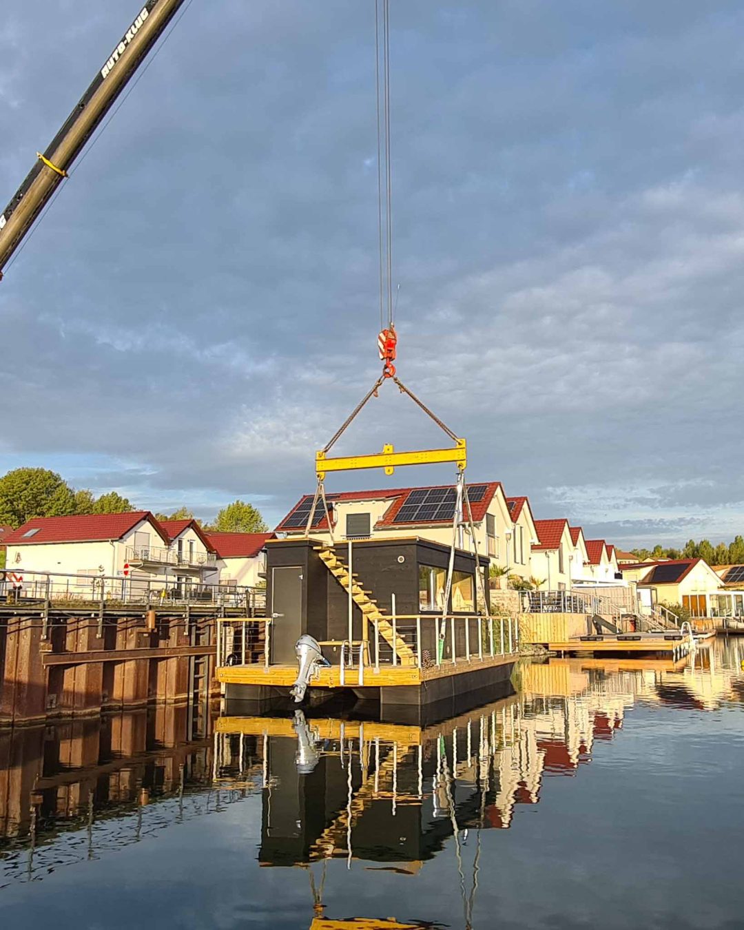 Buy sauna raft Buy sauna raft
