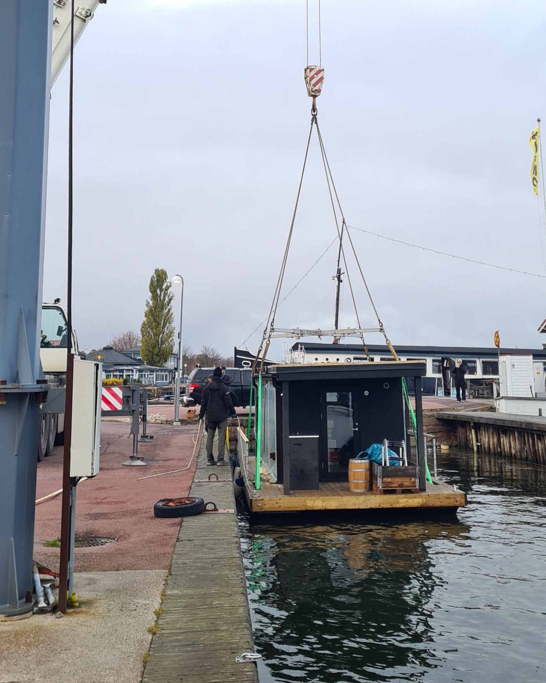Hexax group Åland sauna raft Melvin 01