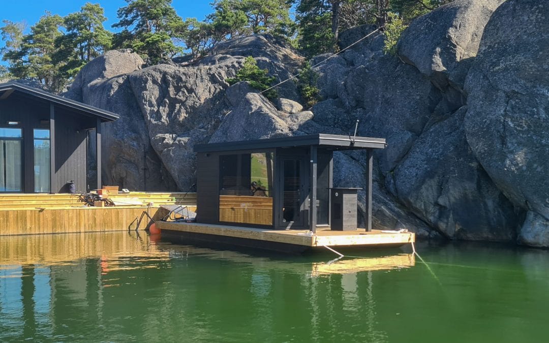 Unique Sauna Raft Leo to Stockholm!