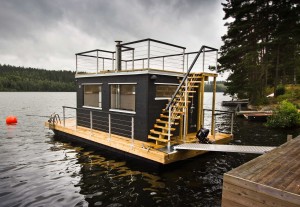 Stilig badstueflåte til Borås, med takterrasse 